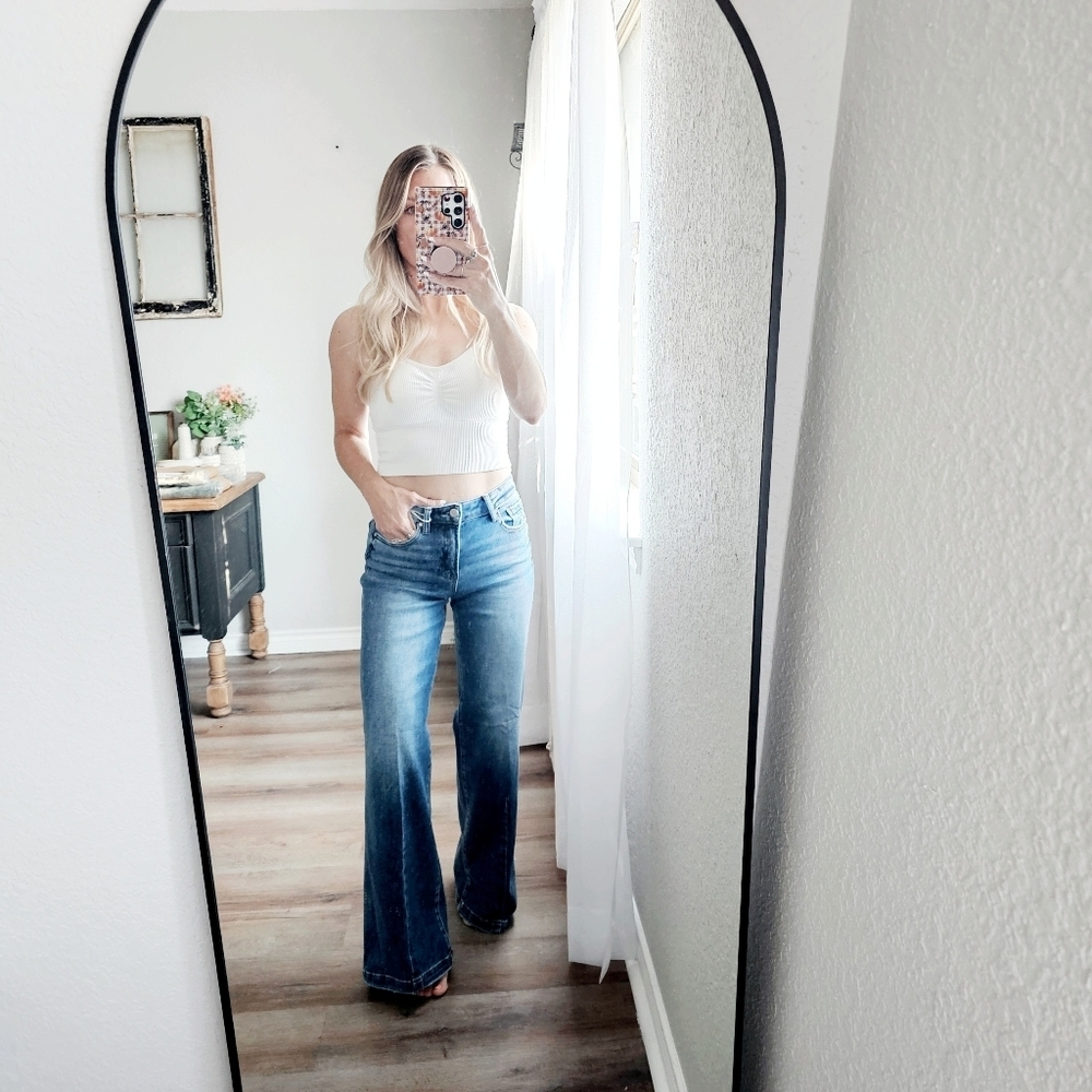 Risen Mid Rise Medium Wash Wide Leg Flared Denim Jeans Hybrid Various NEW - Picture 3 of 14